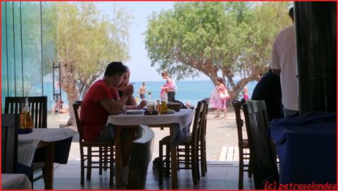Beach_tavern_Gorgona_Ierapetra